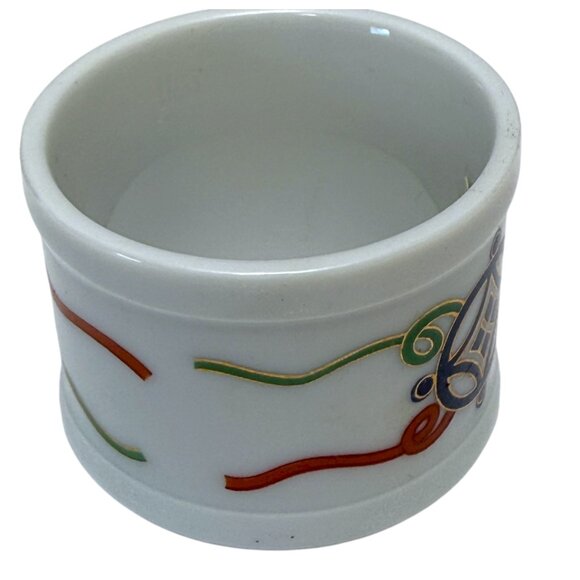 Vintage Vera Neumann Napkin Rings Set of 4 Elegant Scroll White Ceramic - Picture 8 of 9